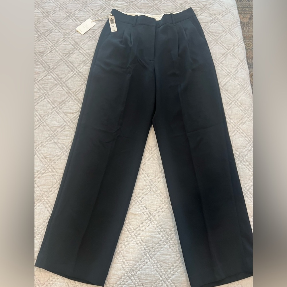 Aritzia Wilfred Effortless Black Pants